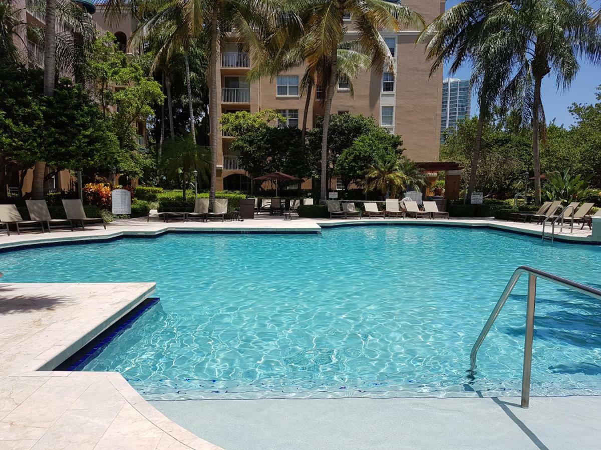 마이애미 Yacht Club Aventura 2Br + 2Ba 아파트 외부 사진